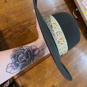 Elegant felt Black cowboy Hat with Embroidered Band